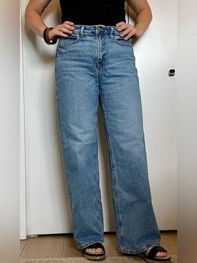 Old Navy Sky-Hi Extra High-Rise Wide-Leg Jeans Size 8 Regular
